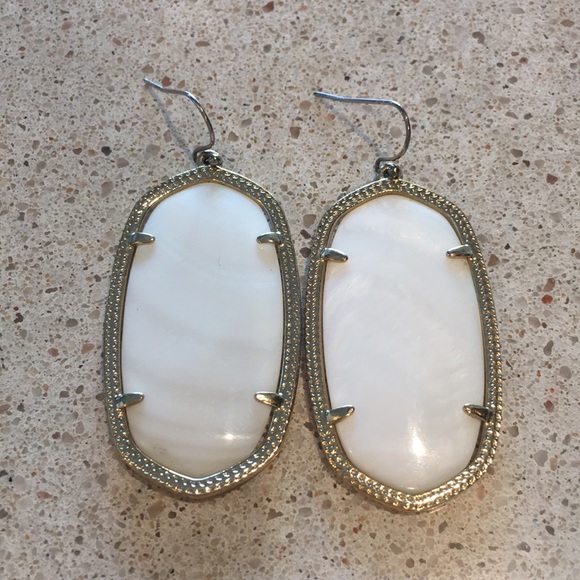 Kendra Scott Jewelry - Kendra Scott Danielle Earrings